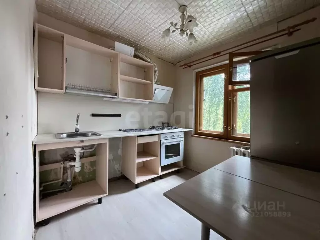 2-к кв. Удмуртия, Ижевск Школьная ул., 61 (45.4 м) - Фото 0