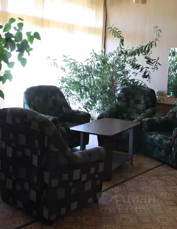 Комната Новгородская область, Валдай ул. Луначарского, 20 (10.0 м) - Фото 1