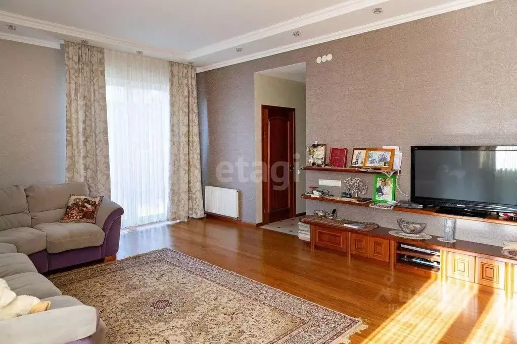 Дом в Калининградская область, Гурьевск Красная ул., 1А (515 м) - Фото 1