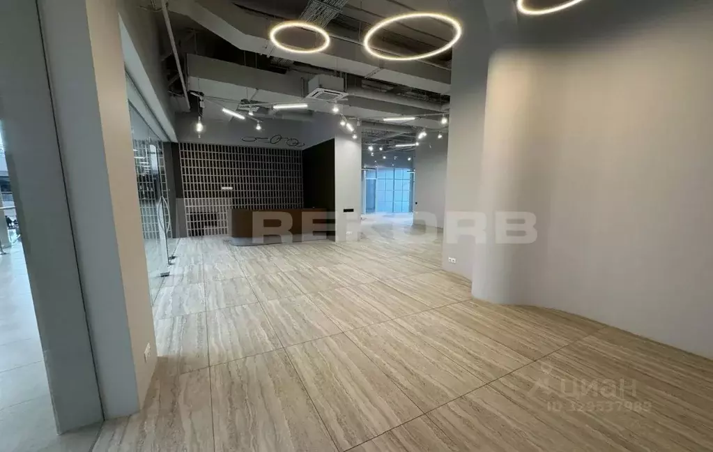 Офис в Санкт-Петербург просп. Лахтинский, 85к2 (220 м) - Фото 2