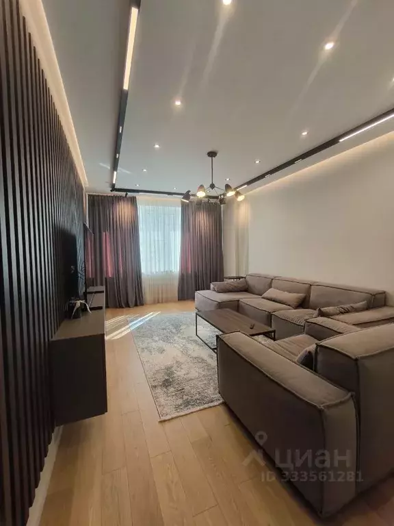 3-к кв. Москва ул. Авиаконструктора Сухого, 2к2 (121.0 м) - Фото 1