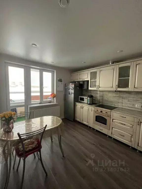 3-к кв. Башкортостан, Уфа ул. Дмитрия Купцова, 4 (78.0 м) - Фото 1