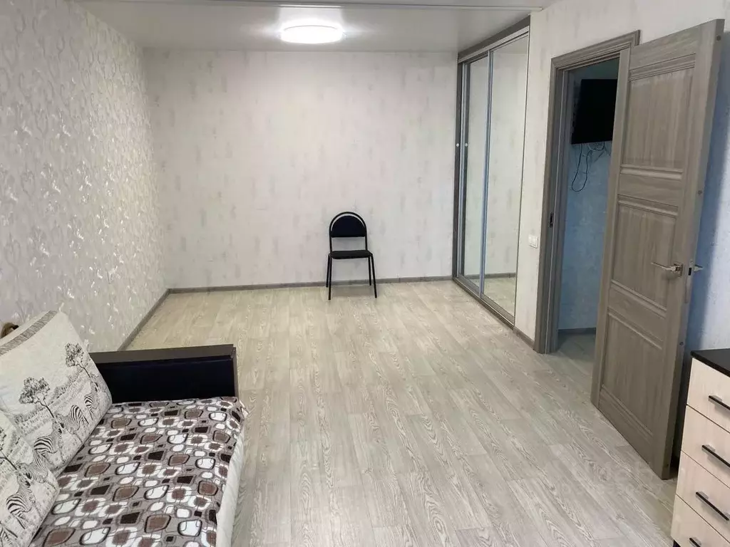 2-к кв. Саратовская область, Саратов ул. Имени С.П. Лисина, 13 (54.0 ... - Фото 1