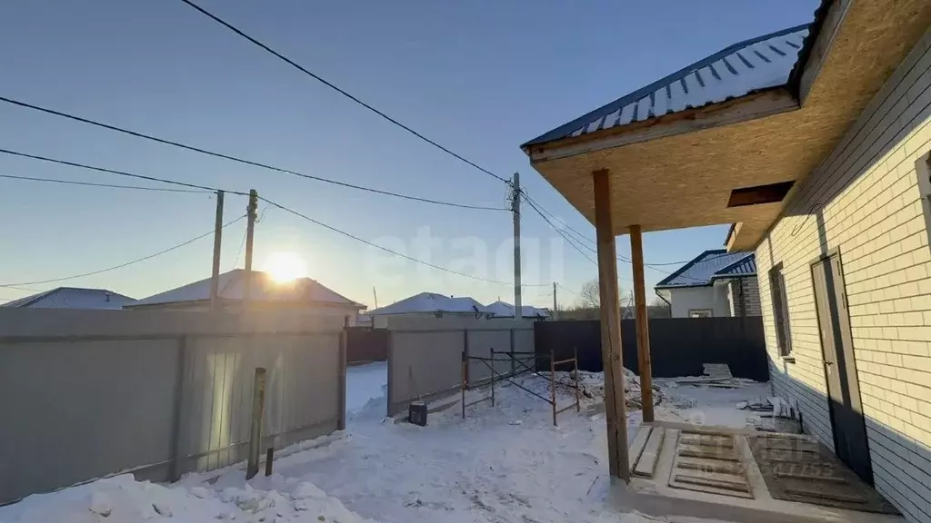 Дом в Амурская область, Благовещенский район, с. Чигири ул. Клеверная, ... - Фото 1
