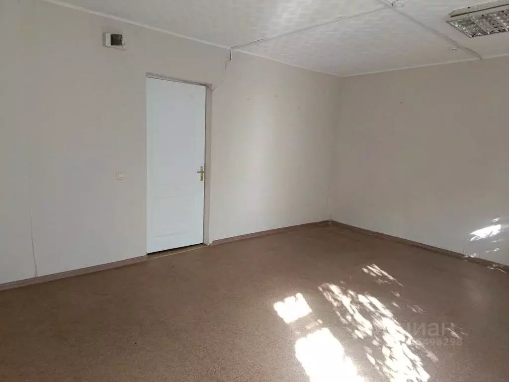 Помещение свободного назначения в Свердловская область, Первоуральск ... - Фото 1