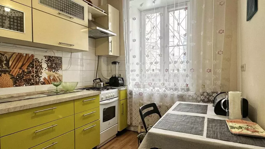 2-к кв. Москва Ломоносовский просп., 35 (46.0 м) - Фото 0