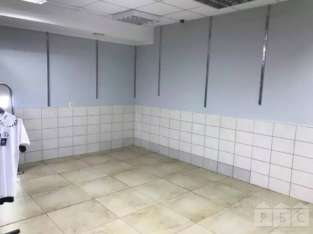 Помещение свободного назначения в Саратовская область, Саратов просп. ... - Фото 2