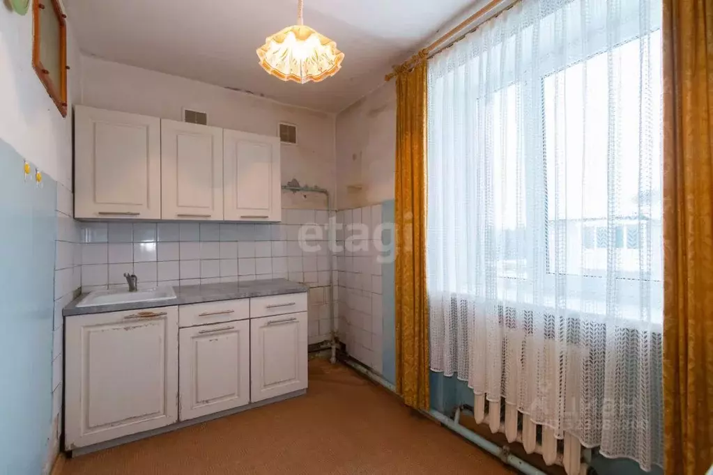 3-к кв. Калининградская область, Гусев Сосновый пер., 1 (64.0 м) - Фото 1