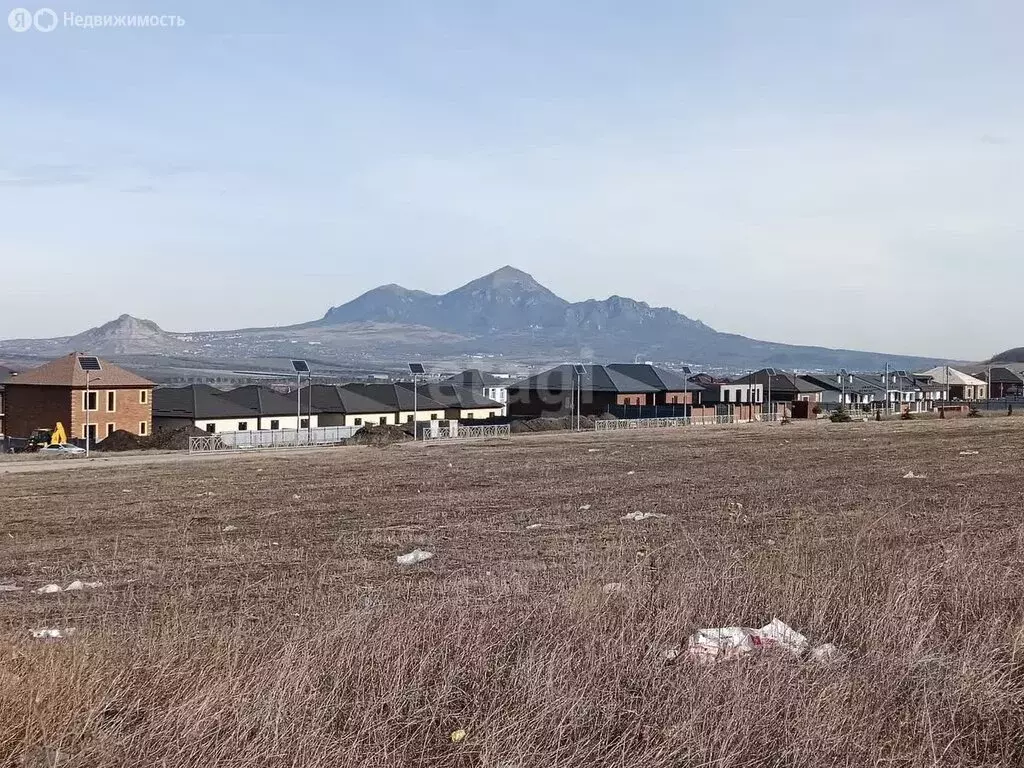 Участок в станица Ессентукская, Весёлая улица (6 м) - Фото 1