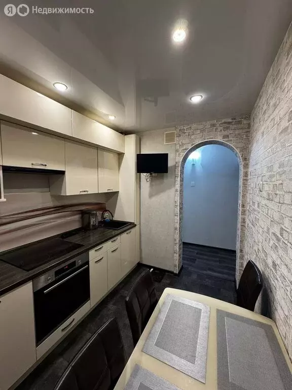 3-комнатная квартира: Норильск, улица Маслова, 12 (66.4 м) - Фото 1