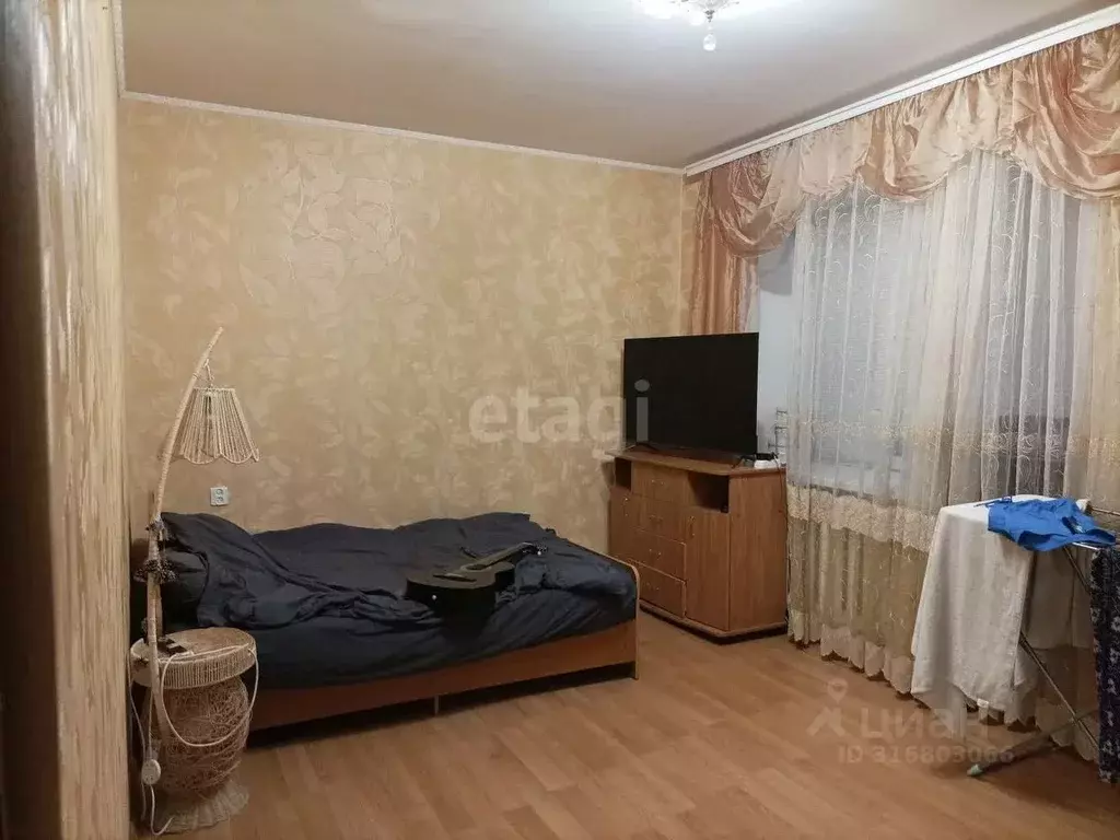 2-к кв. Воронежская область, Семилуки Транспортная ул., 12/5 (57.7 м) - Фото 0