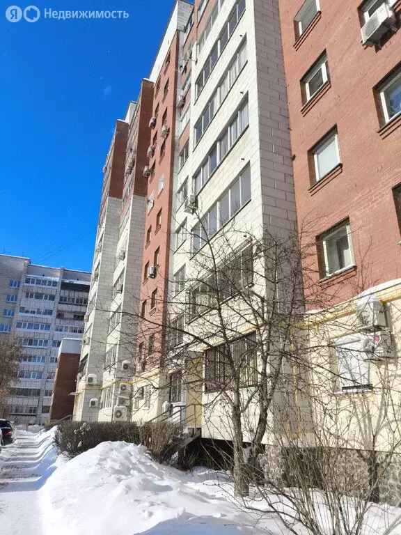 3-комнатная квартира: Екатеринбург, улица Фурманова, 63 (76.6 м) - Фото 2