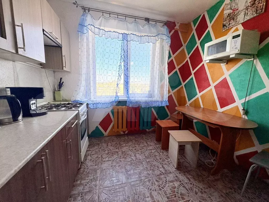 3-к. квартира, 64 м, 9/9 эт. - Фото 0