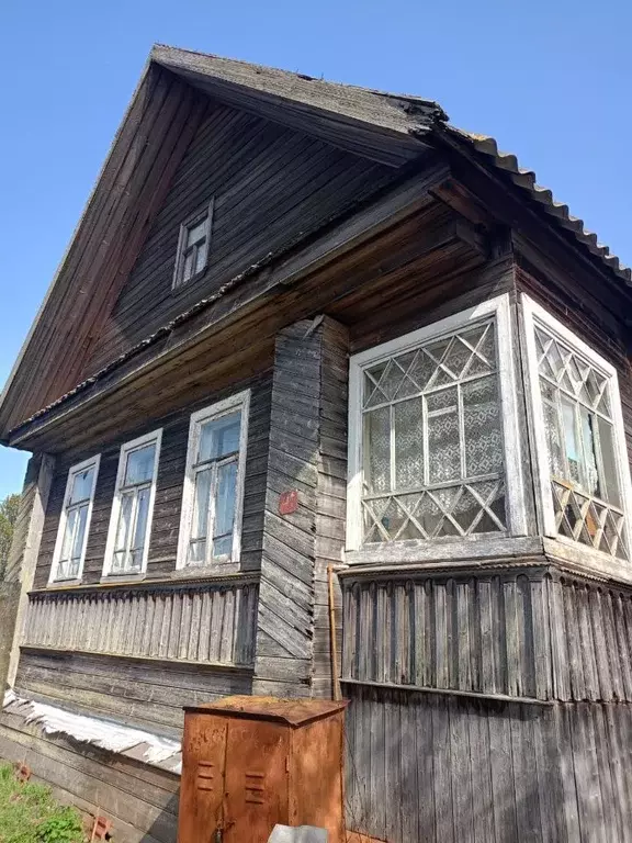 Дом в Новгородская область, Новгородский район, Бронницкое с/пос, с. ... - Фото 1