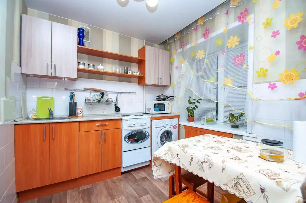 2-к кв. Новосибирская область, Новосибирск ул. Дмитрия Шамшурина, 6 ... - Фото 0