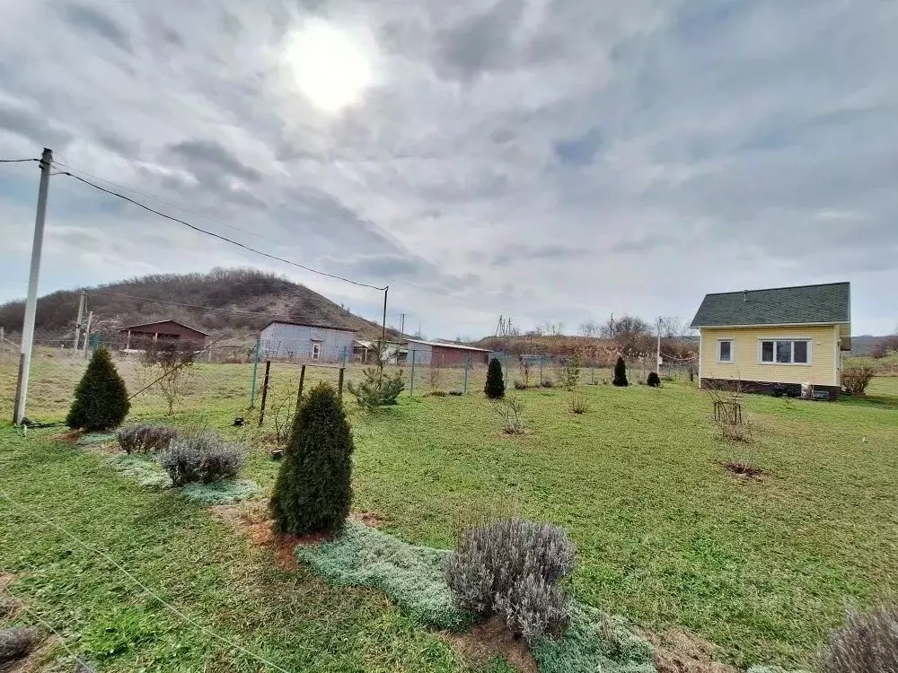 Участок в Крым, Ленинский район, Заветненское с/пос, с. Заветное ул. ... - Фото 1