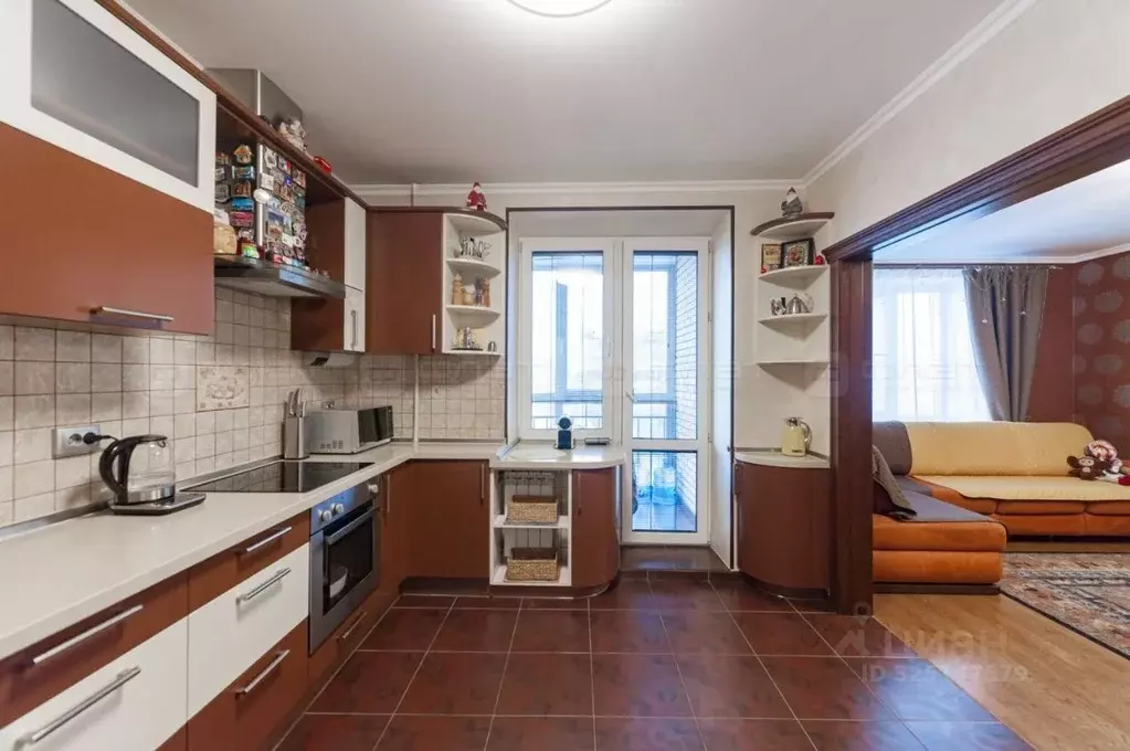 2-к кв. Татарстан, Казань ул. Достоевского, 52 (70.0 м) - Фото 1