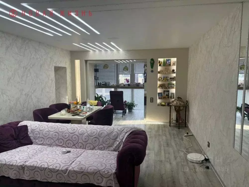 3-к кв. Самарская область, Самара ул. Советской Армии, 240 (139.4 м) - Фото 0