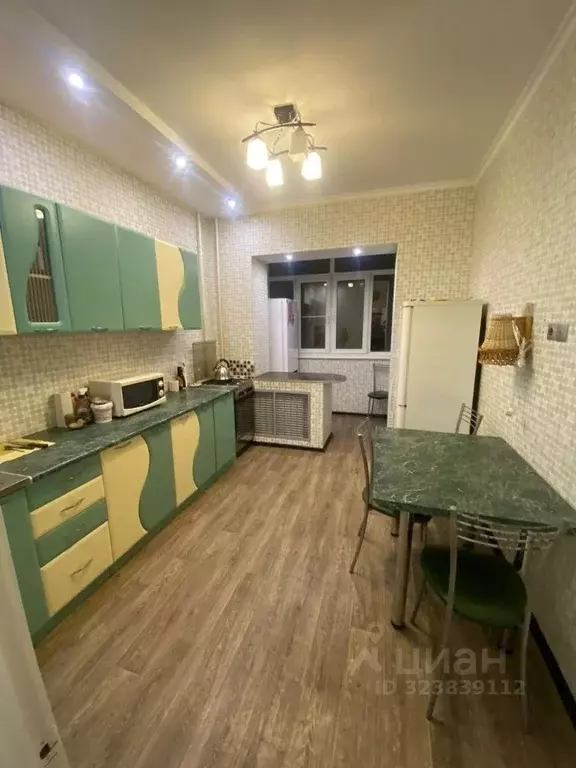 3-к кв. Коми, Усинск Парковая ул., 8 (70.9 м) - Фото 1