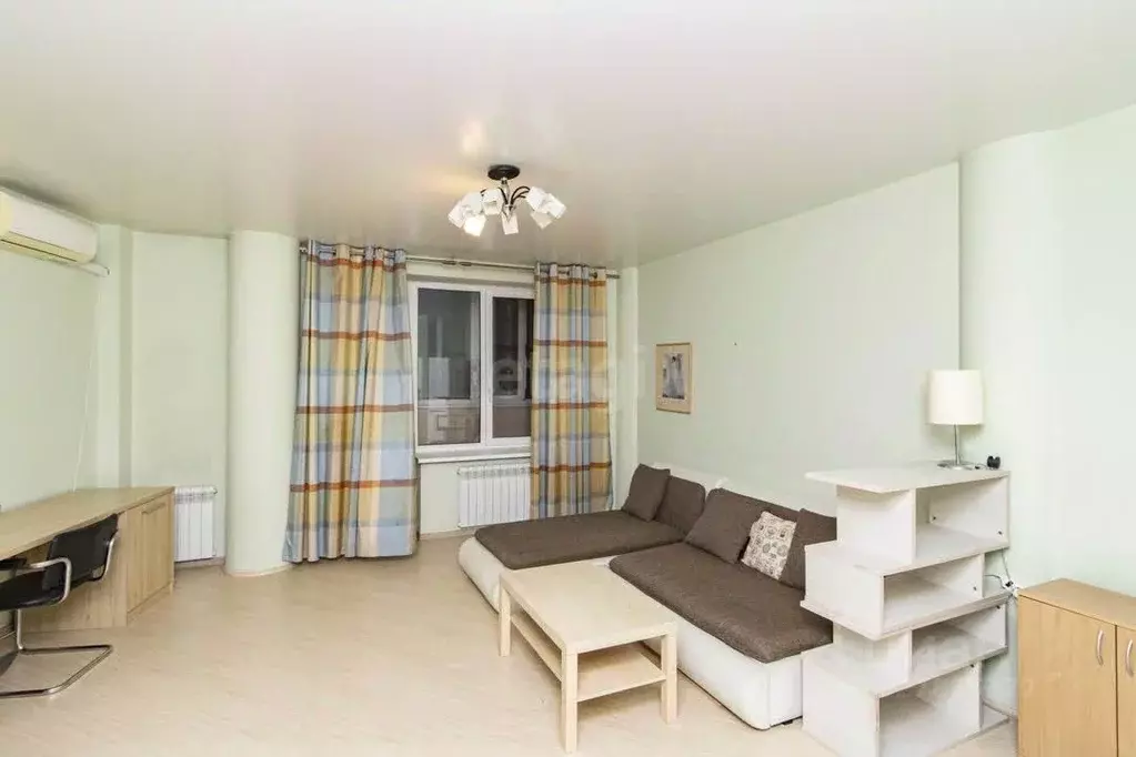 Студия Тюменская область, Тюмень ул. 50 лет ВЛКСМ, 13к1 (39.4 м) - Фото 1