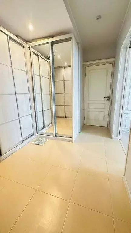 2-к. квартира, 65 м, 5/10 эт. - Фото 0