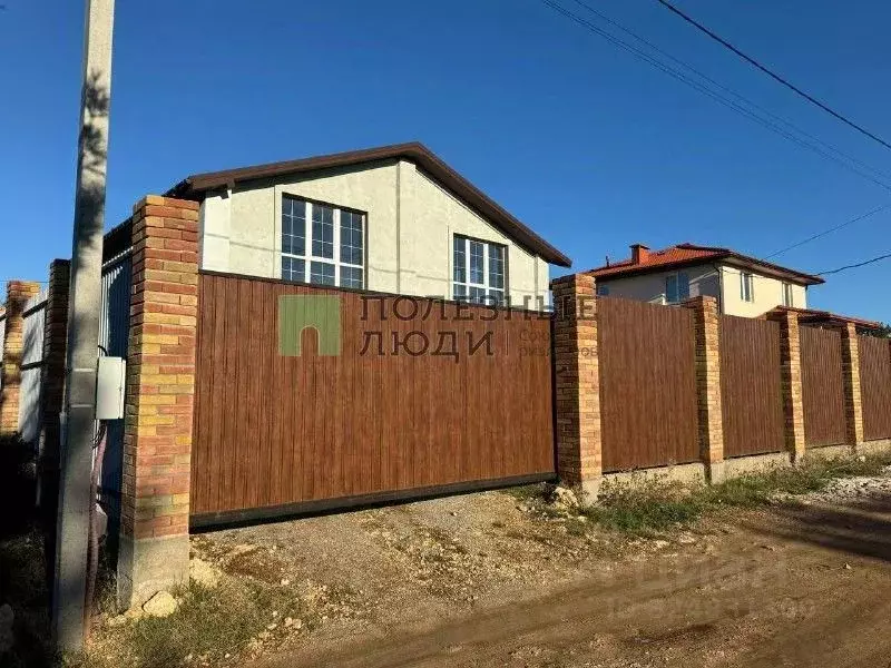 Дом в Севастополь Янтарь садоводческое товарищество,  (200 м) - Фото 1