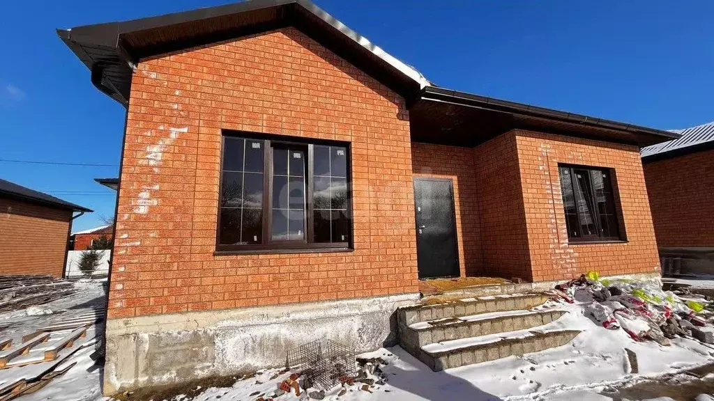 Дом в Ставропольский край, Михайловск Шпаковский район, ул. Кирова, ... - Фото 1