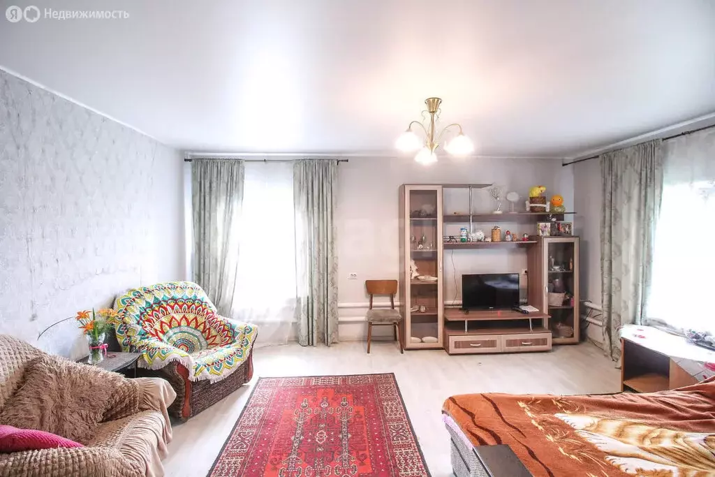 Дом в Барнаул, улица Кутузова (98.9 м) - Фото 1