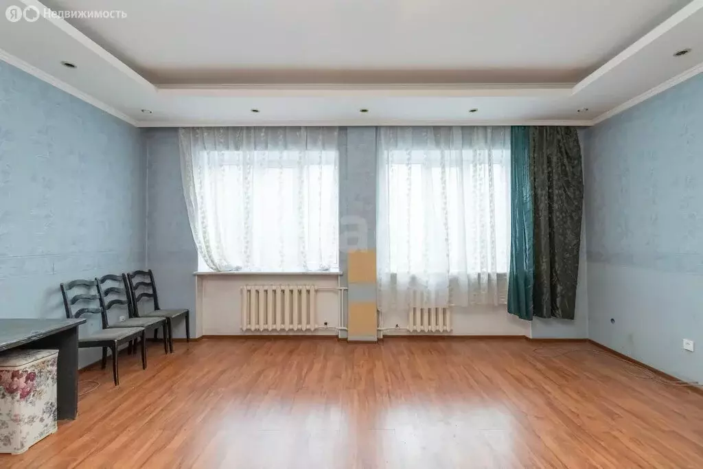 4-комнатная квартира: Тюмень, Холодильная улица, 85к1 (181 м) - Фото 1