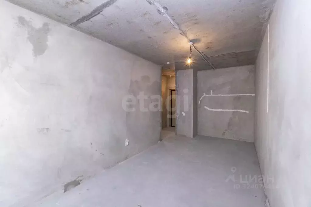 1-к кв. Тюменская область, Тюмень ул. Ветеранов Труда, 9Ак1 (32.5 м) - Фото 1