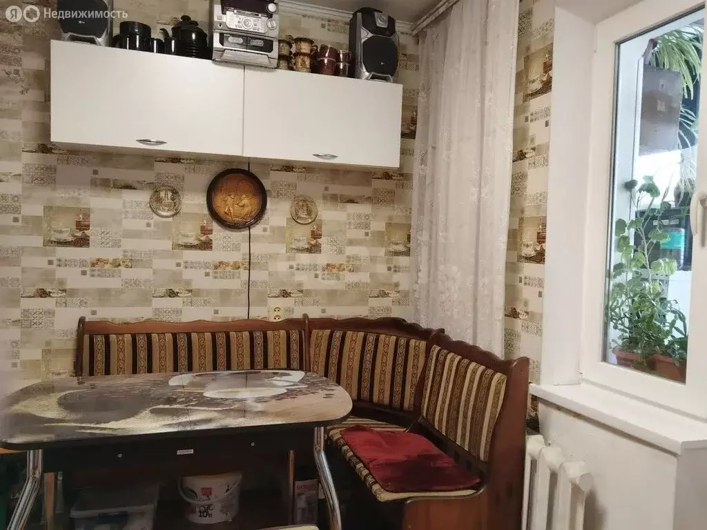 3-комнатная квартира: Анапа, улица Крылова, 16 (74 м) - Фото 1
