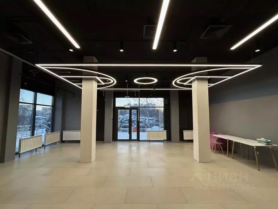 Помещение свободного назначения в Липецкая область, Елец ул. Героев, 2 ... - Фото 1