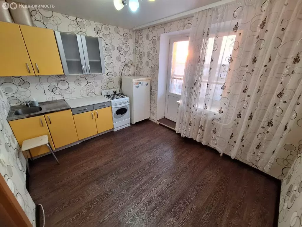 1-комнатная квартира: Туймазы, улица Чапаева, 61Б (36 м) - Фото 1