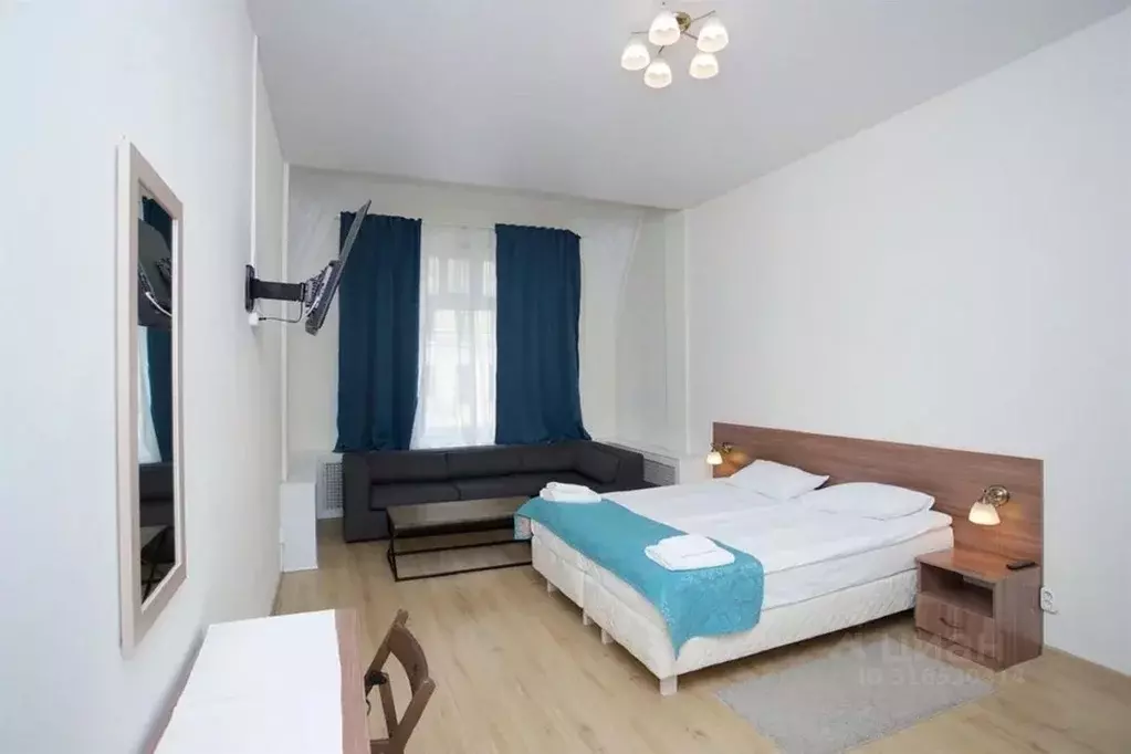 Комната Санкт-Петербург 9-я Васильевского острова линия, 30 (28.0 м) - Фото 0