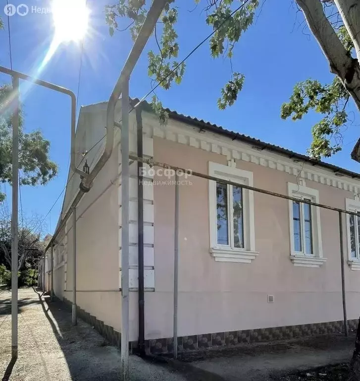 Дом в Феодосия, улица Нахимова (239.8 м) - Фото 2