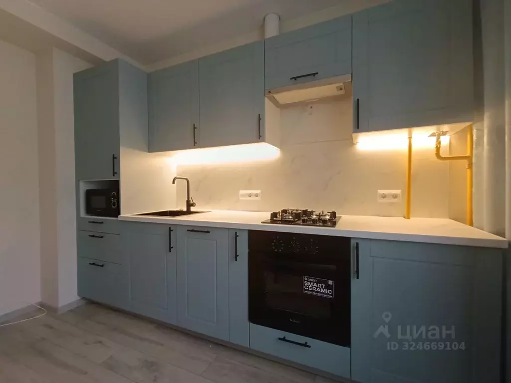 2-к кв. Ленинградская область, Гатчина ул. Чкалова, 58А (53.6 м) - Фото 2