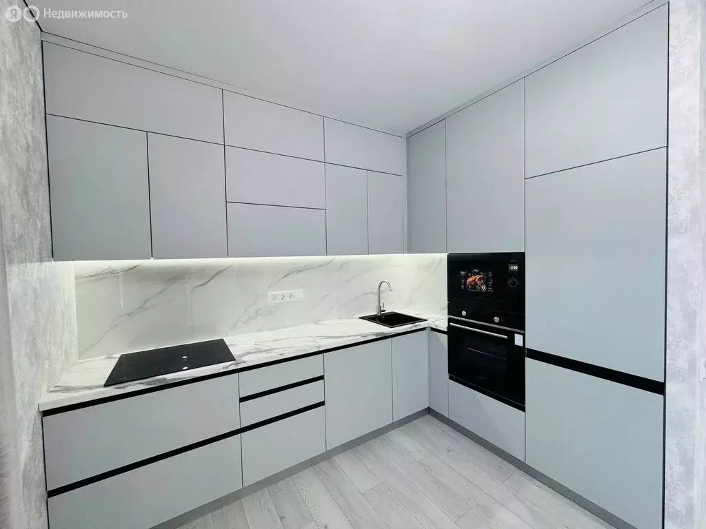 3-комнатная квартира: Ростов-на-Дону, Береговая улица, 73с2 (75 м) - Фото 1