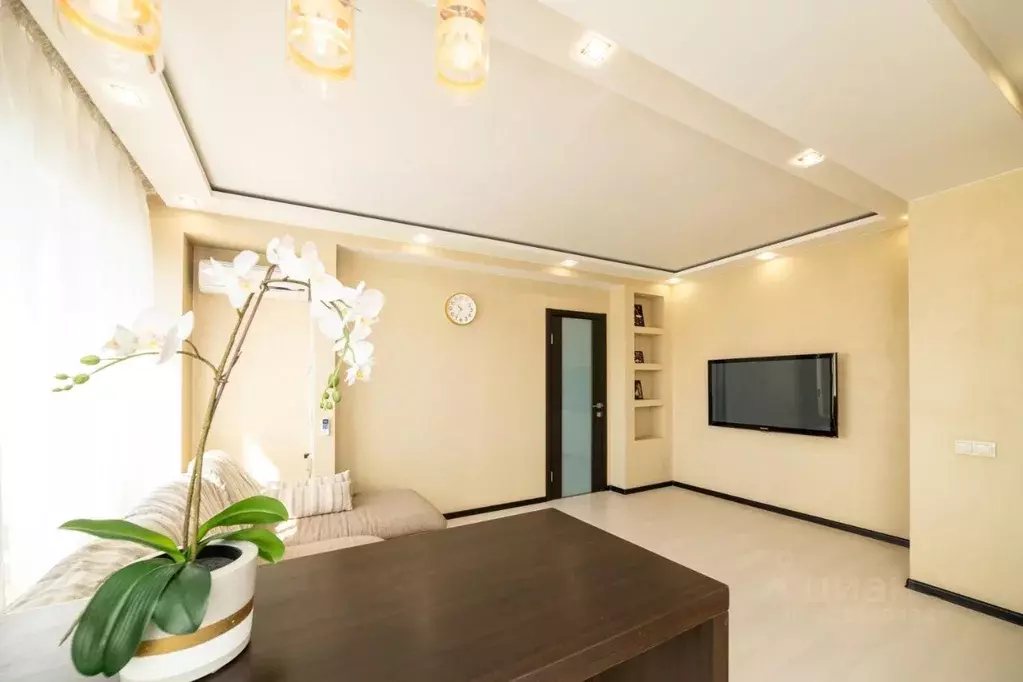 2-к кв. Красноярский край, Красноярск ул. Дубровинского, 106 (47.0 м) - Фото 2