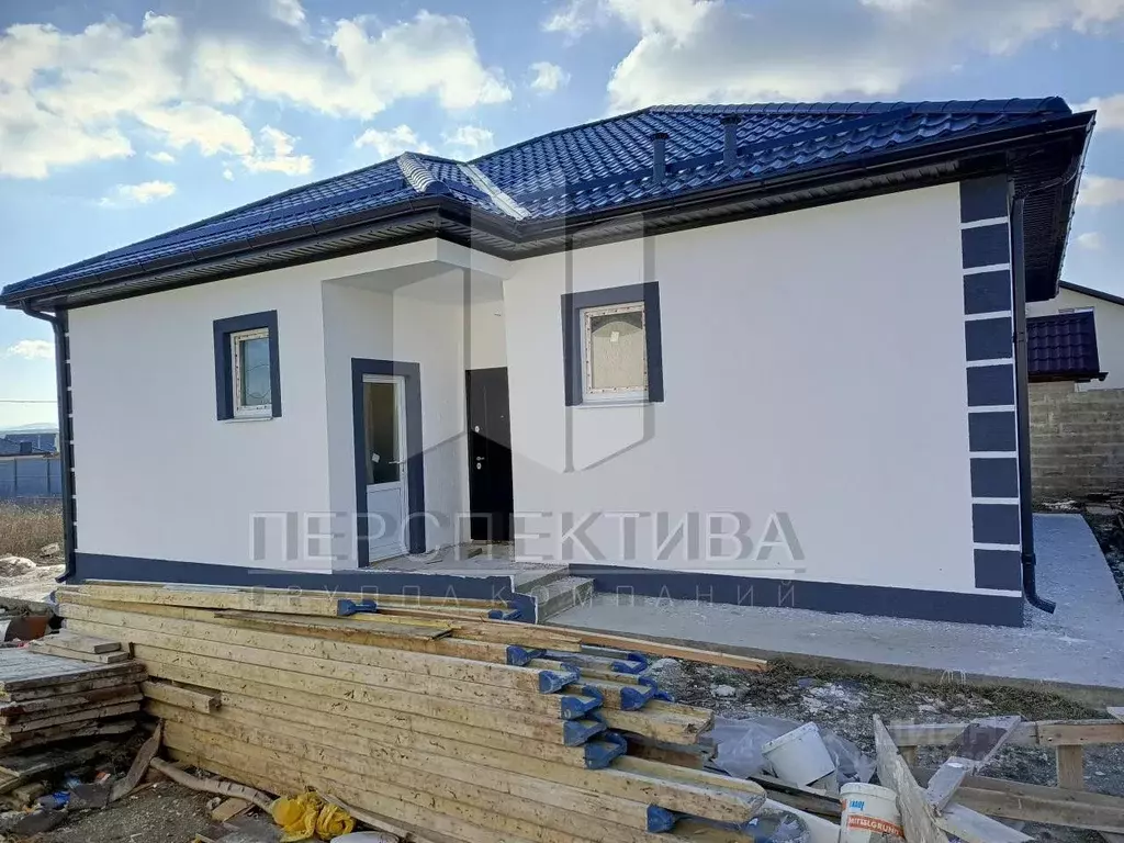 Дом в Краснодарский край, Новороссийск городской округ, Семигорский ... - Фото 1