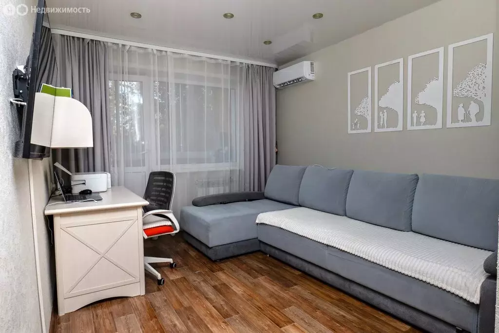 2-комнатная квартира: Шелехов, 4-й микрорайон, 33 (44 м) - Фото 1