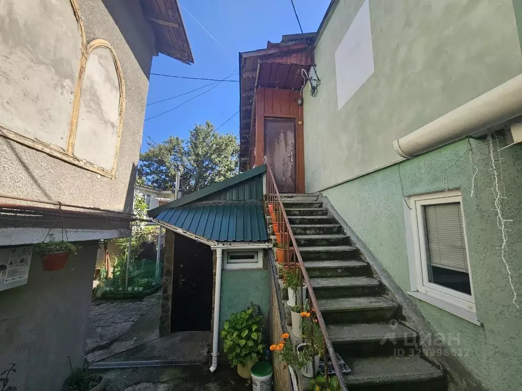 1-к кв. Крым, Ялта ул. Кирова, 20 (25.7 м) - Фото 1
