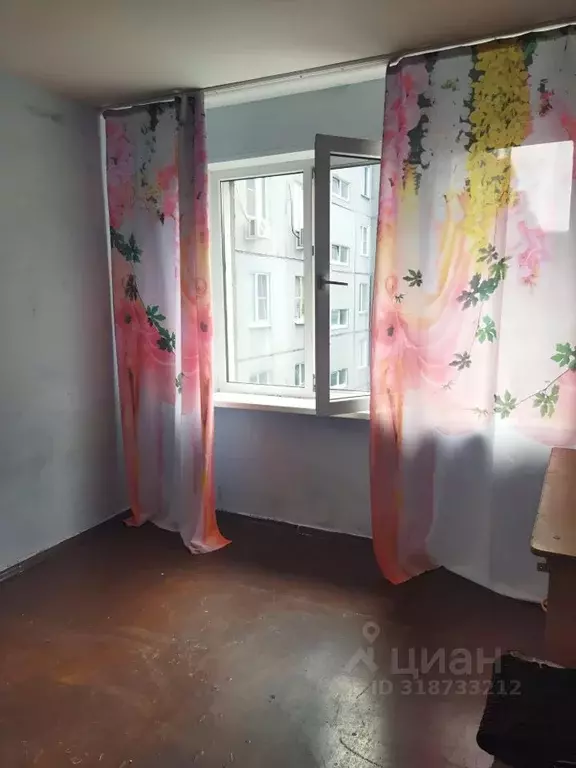Комната Челябинская область, Челябинск ул. Хохрякова, 30 (12.0 м) - Фото 0