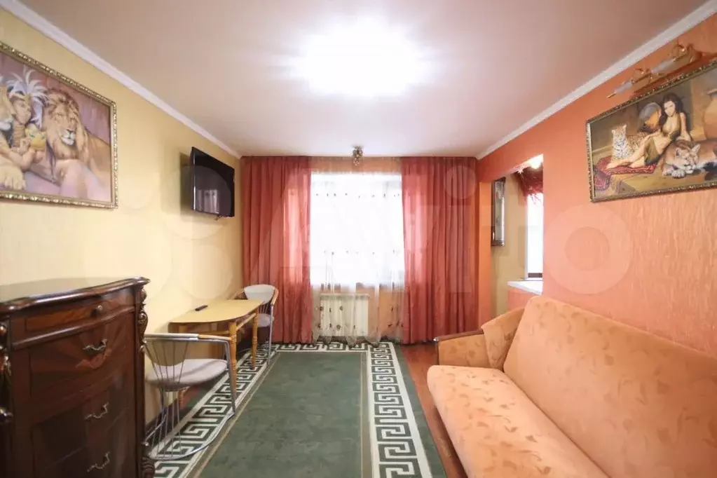 3-к. квартира, 60 м, 2/9 эт. - Фото 1