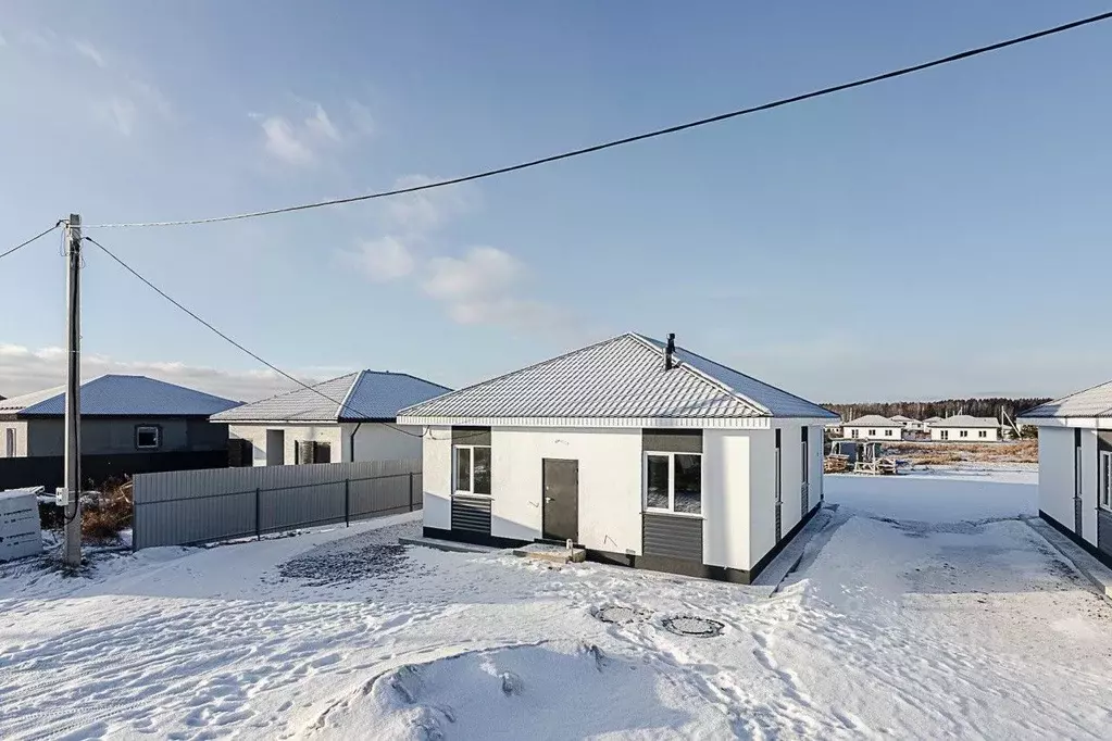 Коттедж в Свердловская область, Полевской городской округ, с. ... - Фото 1