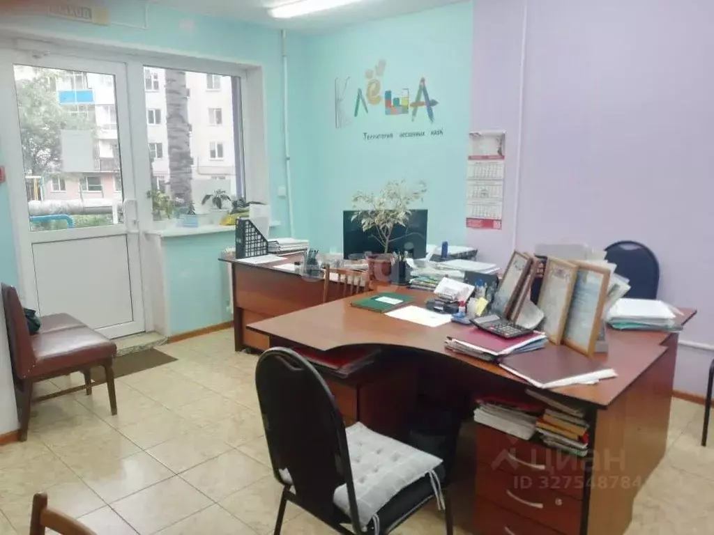 Офис в Кемеровская область, Березовский Комсомольский бул., 1 (30 м) - Фото 1