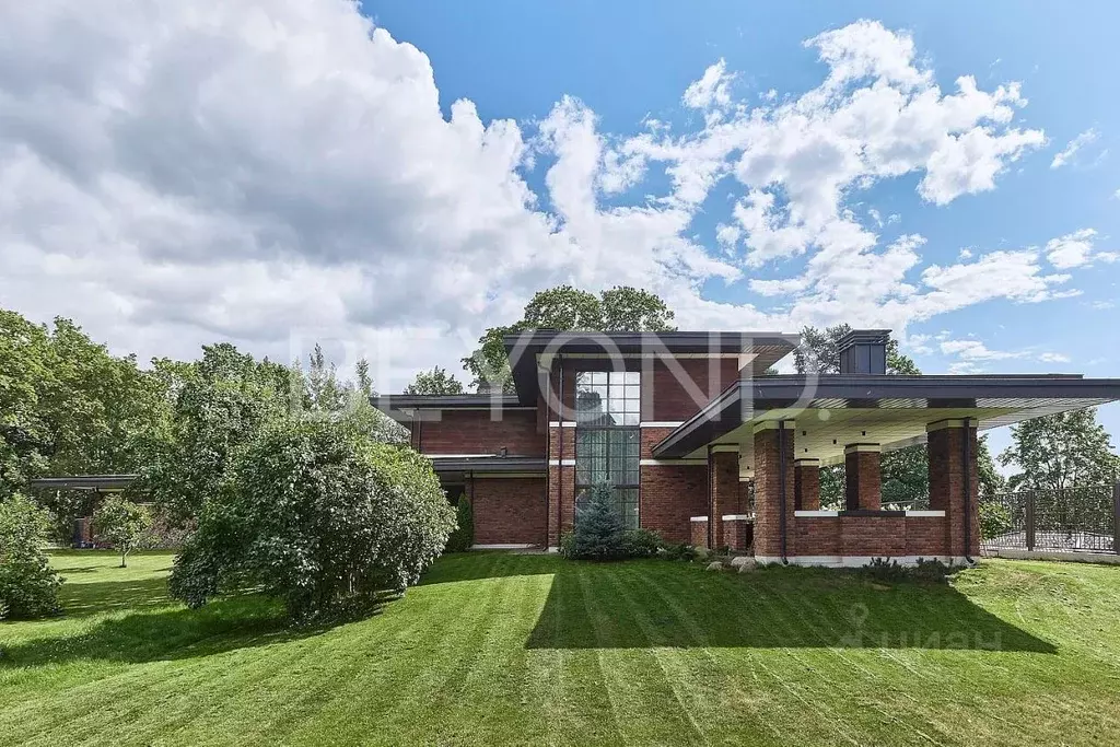 Дом в Санкт-Петербург ул. Александровская, 3 (421 м) - Фото 2