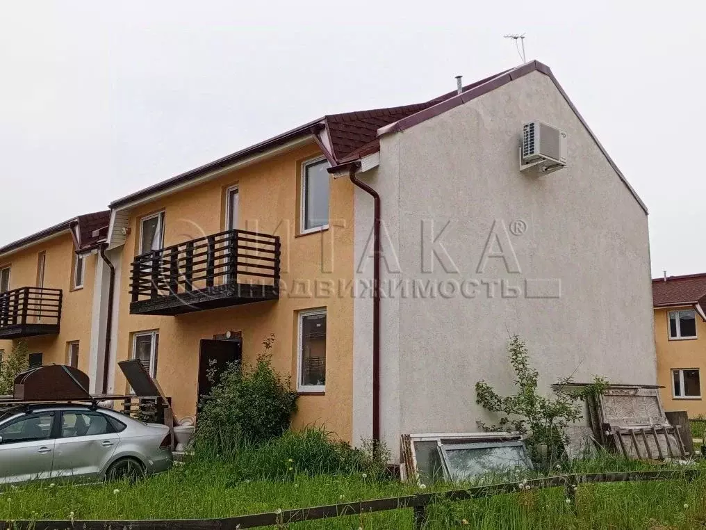 Таунхаус в Ленинградская область, Гатчинский муниципальный округ, пос. ... - Фото 1