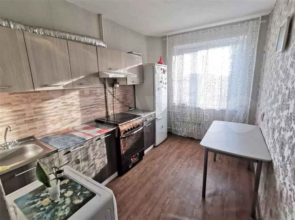 1-к. квартира, 30 м, 3/6 эт. - Фото 0