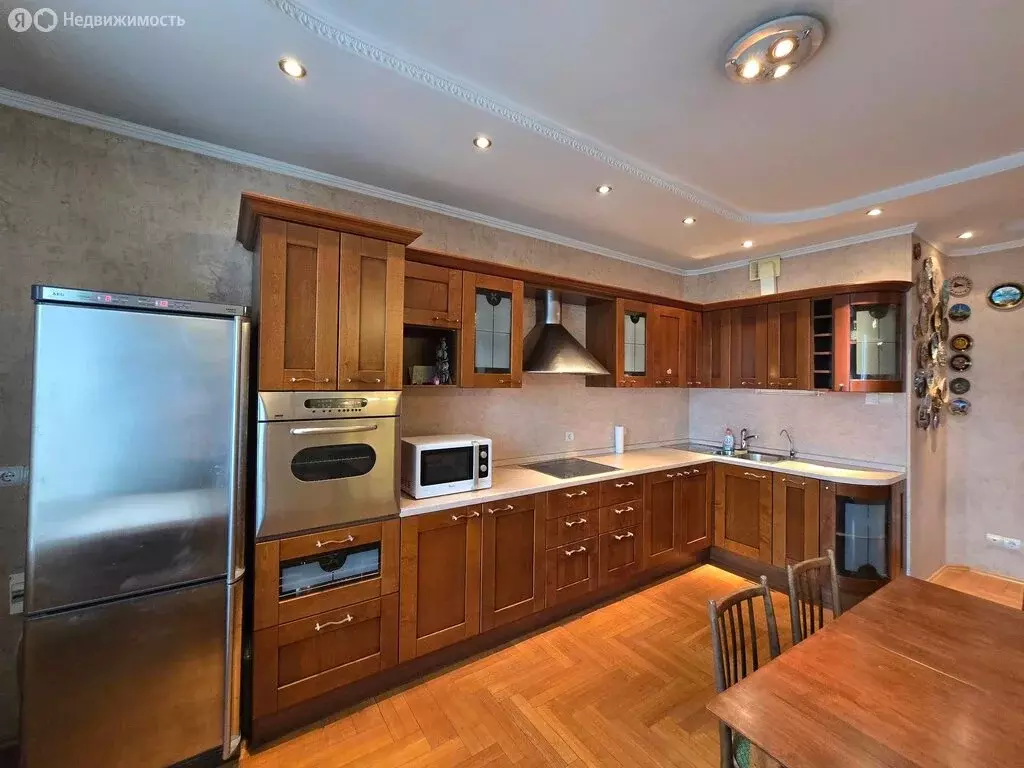 4-комнатная квартира: Химки, Юбилейный проспект, 7 (129.5 м) - Фото 0