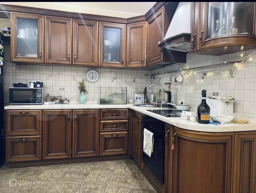 Продаётся 3-к квартира, 940 м - Фото 1
